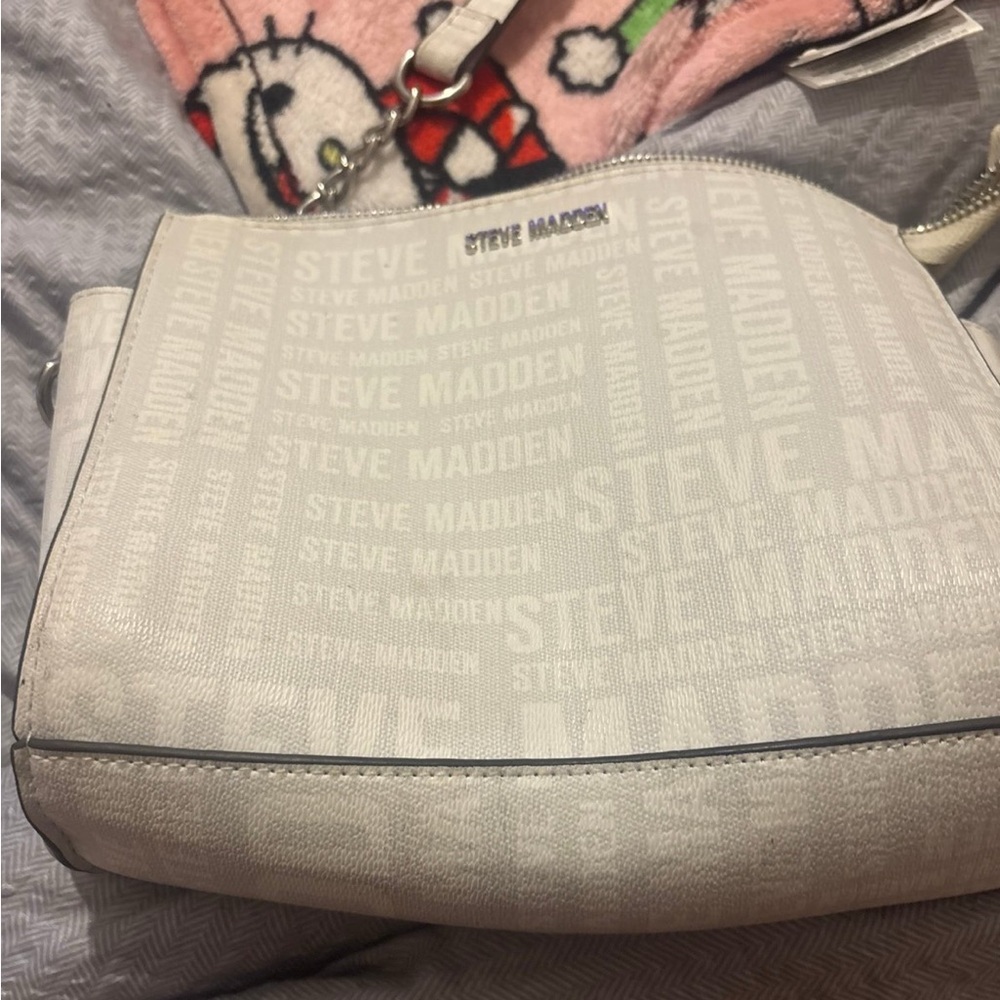 Steve Madden White Crossbody Bag
